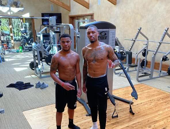 小聯盟試行 小聯盟試行