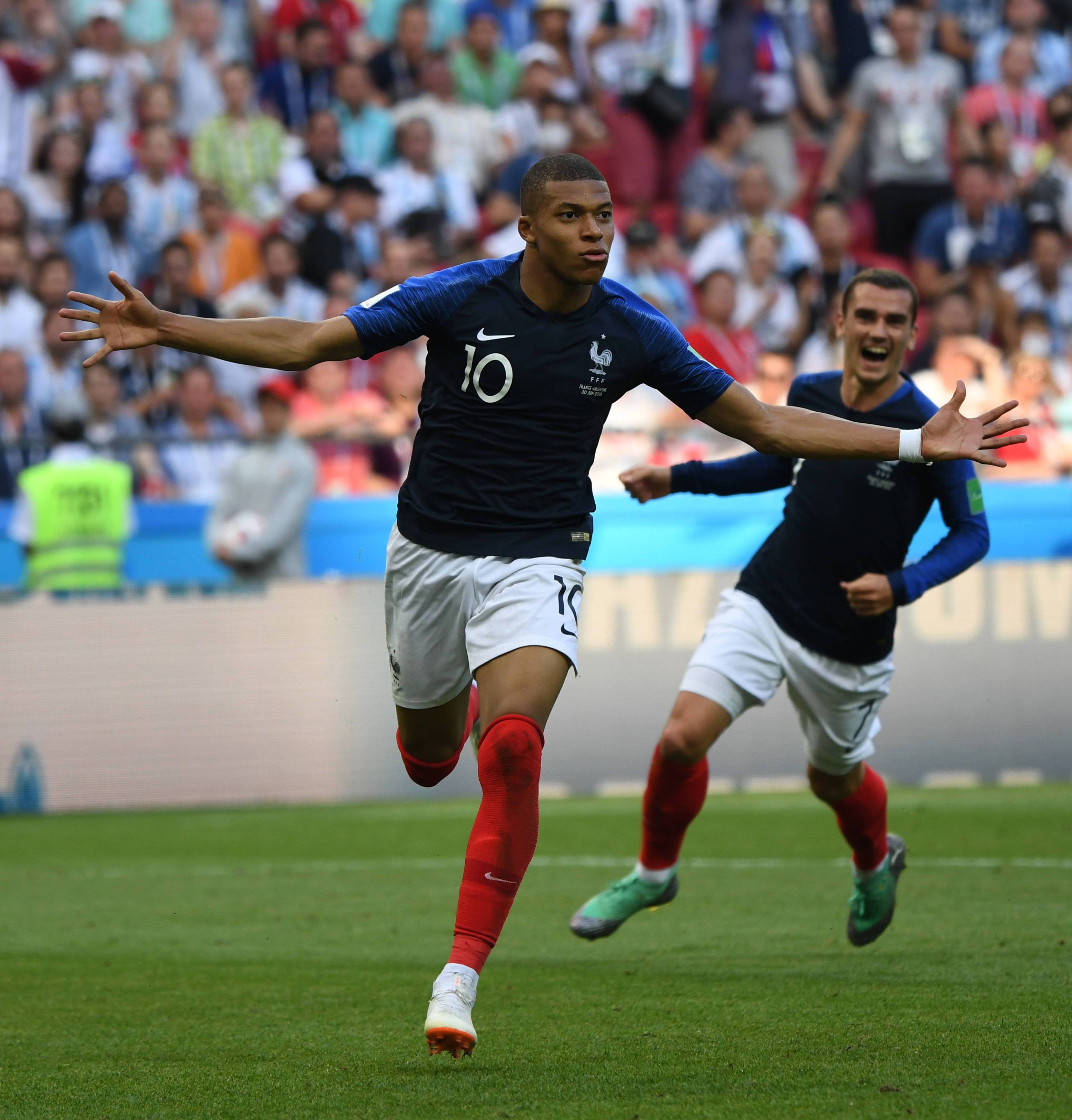 失误和前场 失误和前场